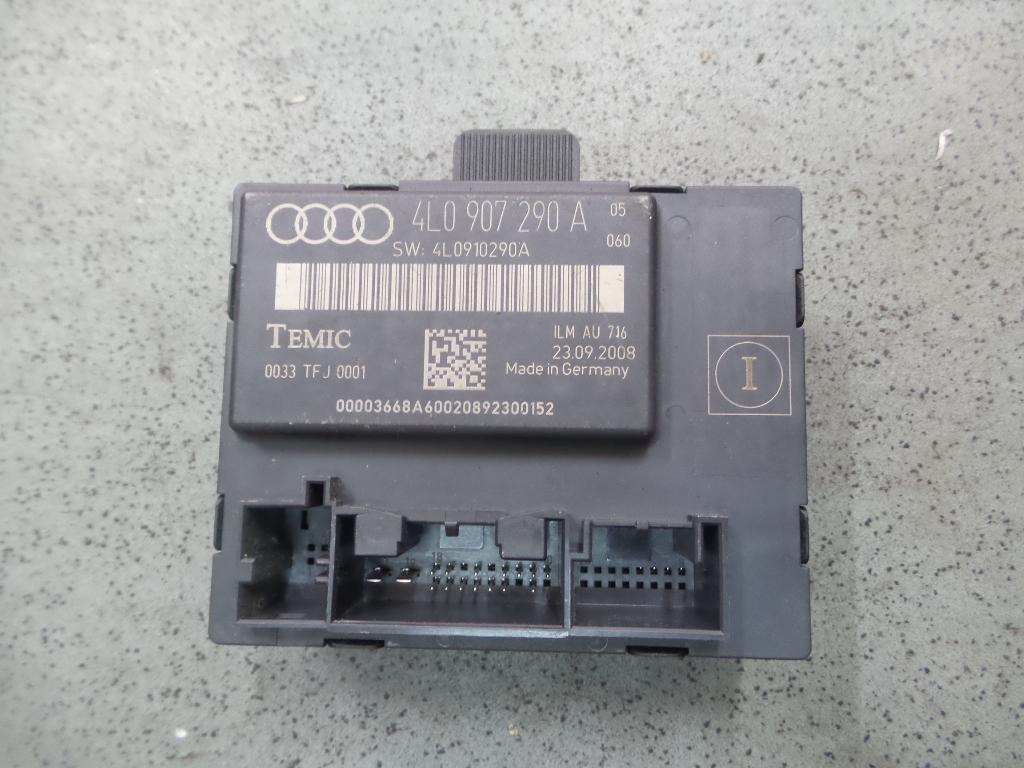 View Auto part Misc Audi Q7 2009