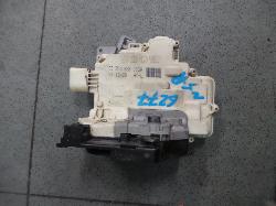 View Auto part Door/Boot/Gate Lock Audi Q7 2009