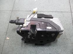 View Auto part Door/Boot/Gate Lock Audi Q7 2009