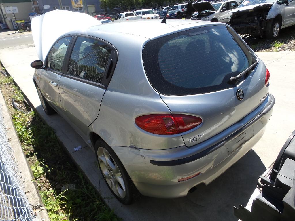 2002 Alfa Romeo 147 Airbag Module/Sensor View Auto part Airbag Module/Sensor Alfa Romeo 147 2002
