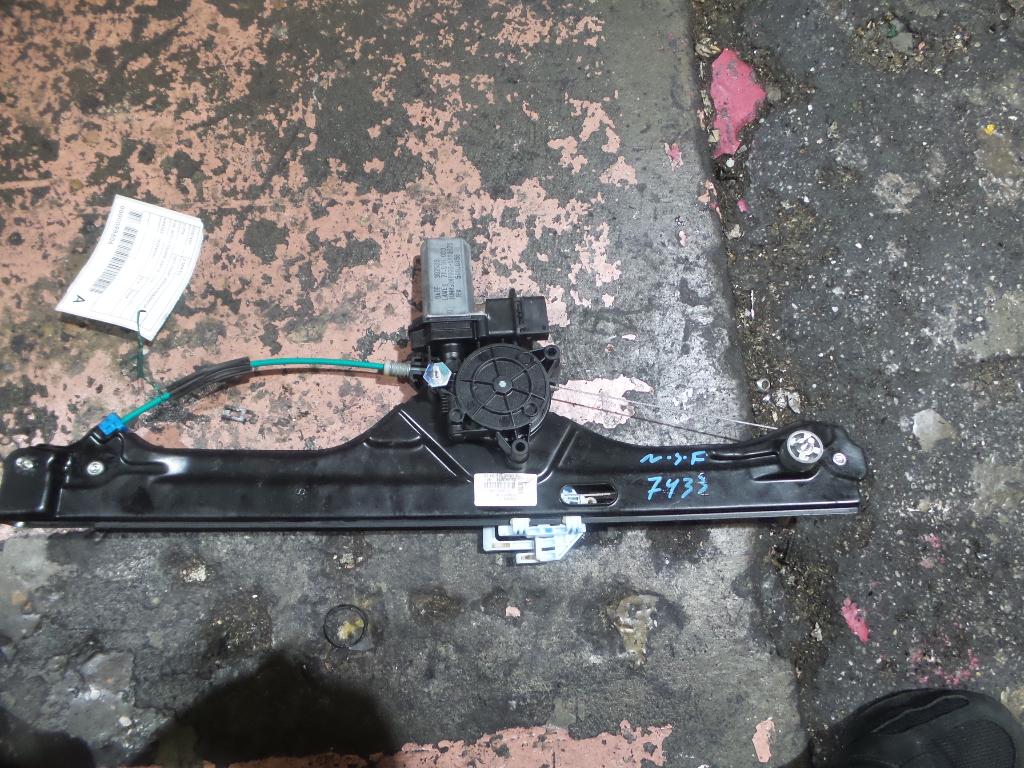 View Auto part Left Front Window Reg/Motor Bmw 2 Series 2014
