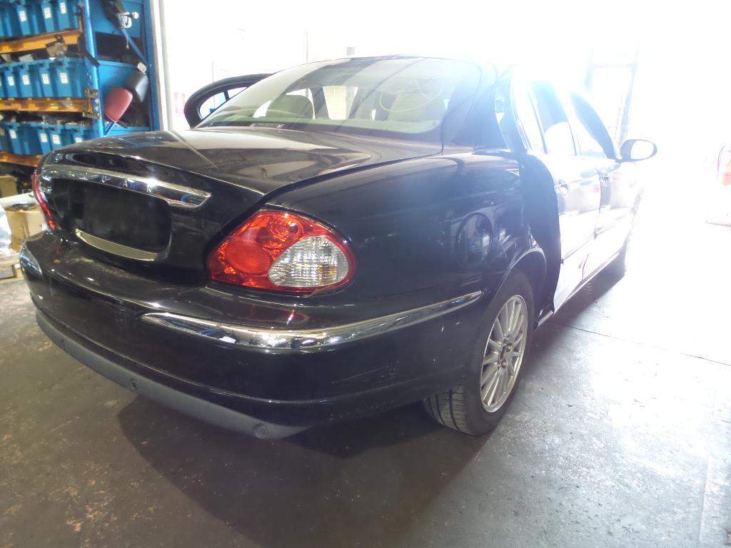 2006 Jaguar X Type Airbag Module/Sensor View Auto part Airbag Module/Sensor Jaguar X Type 2006