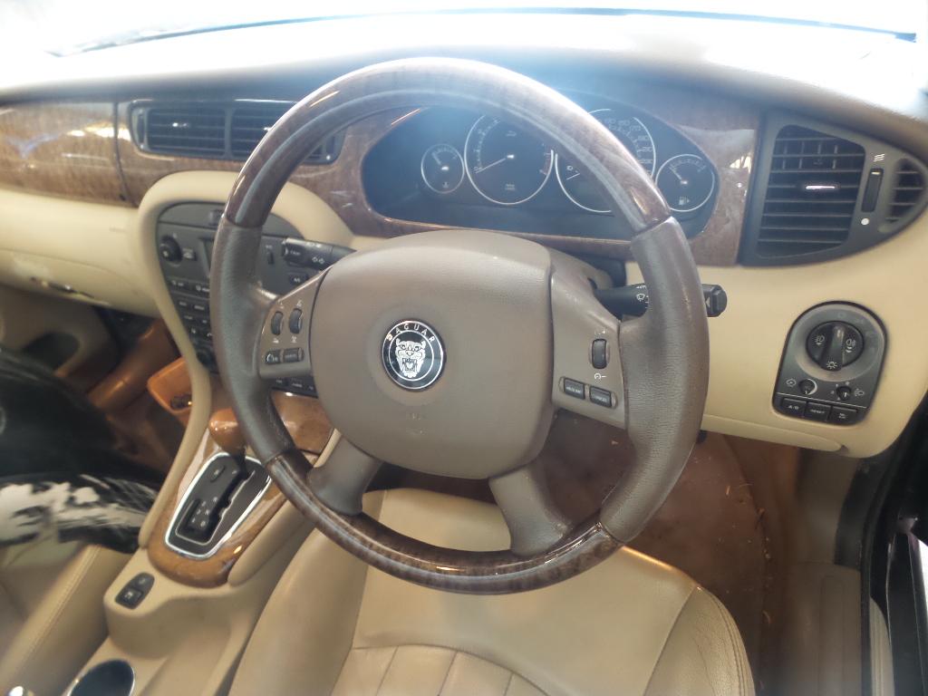 2006 Jaguar X Type Left Rear Wnd Reg/Motor View Auto part Left Rear Wnd Reg/Motor Jaguar X Type 2006