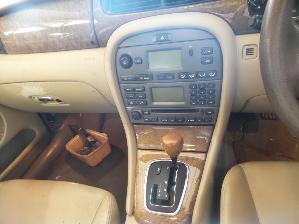 2006 Jaguar X Type Left Rear Wnd Reg/Motor View Auto part Left Rear Wnd Reg/Motor Jaguar X Type 2006