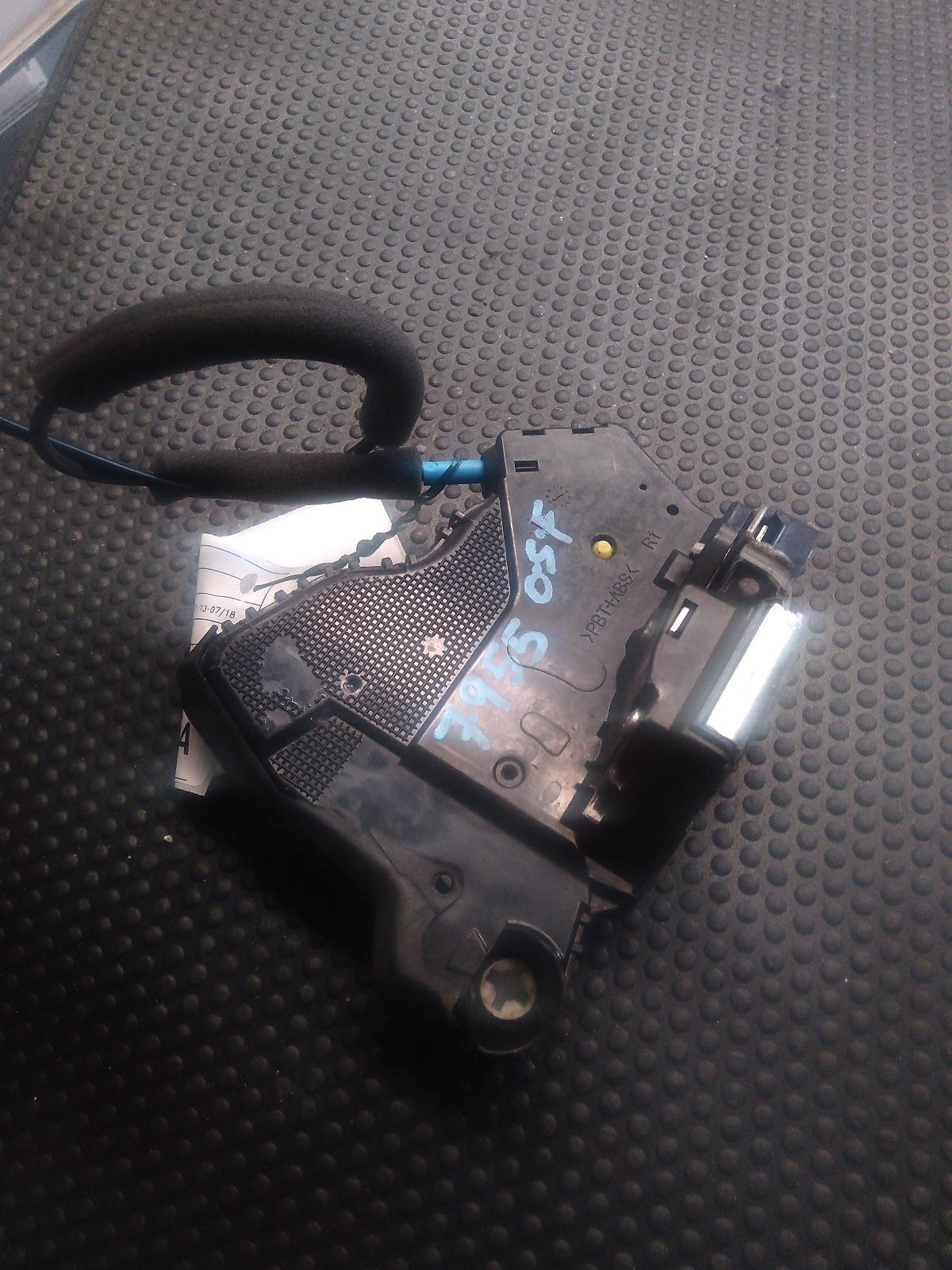 View Auto part Door/Boot/Gate Lock Lexus Es Series (13-) 2016