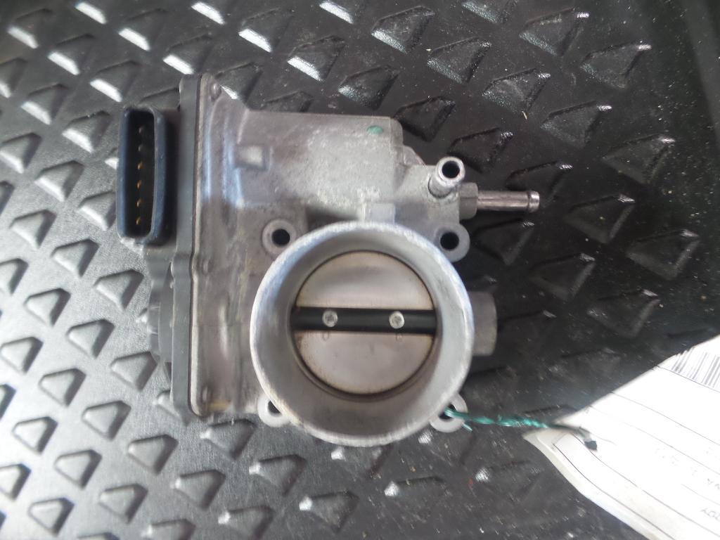 View Auto part Throttle Body Lexus Ct200h 2012