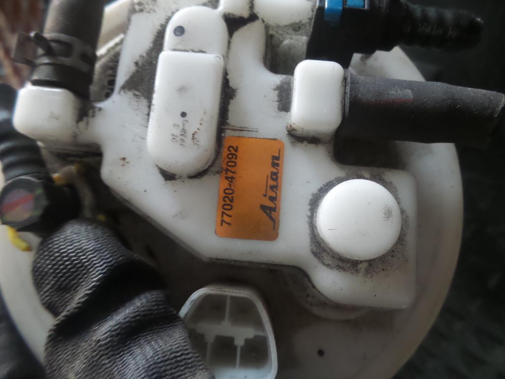 View Auto part Fuel Pump Lexus Ct200h 2012