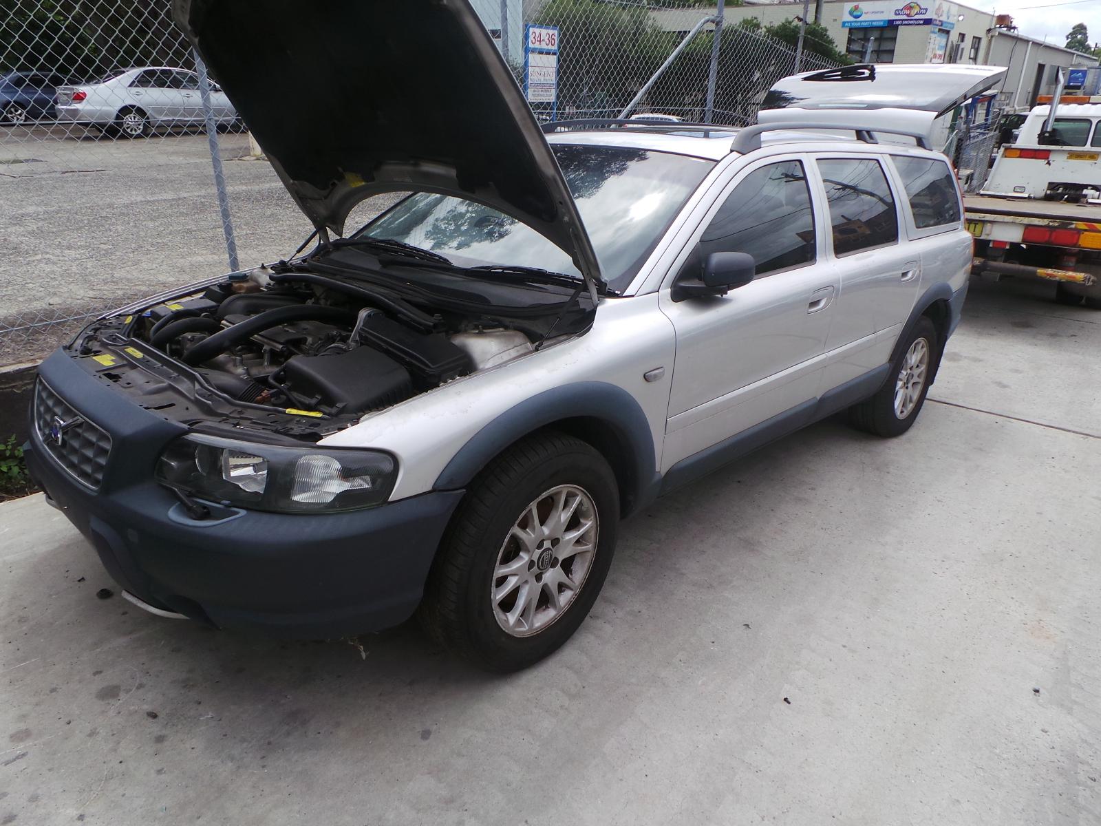 2004 Volvo Xc70 Door/Boot/Gate Lock View Auto part Door/Boot/Gate Lock Volvo Xc70 2004