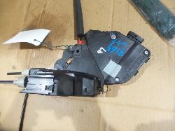 View Auto part Door/Boot/Gate Lock Land Rover Discovery Sport 2020