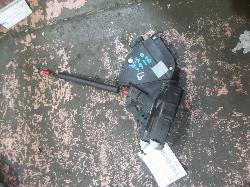 View Auto part Door/Boot/Gate Lock Land Rover Discovery Sport 2020