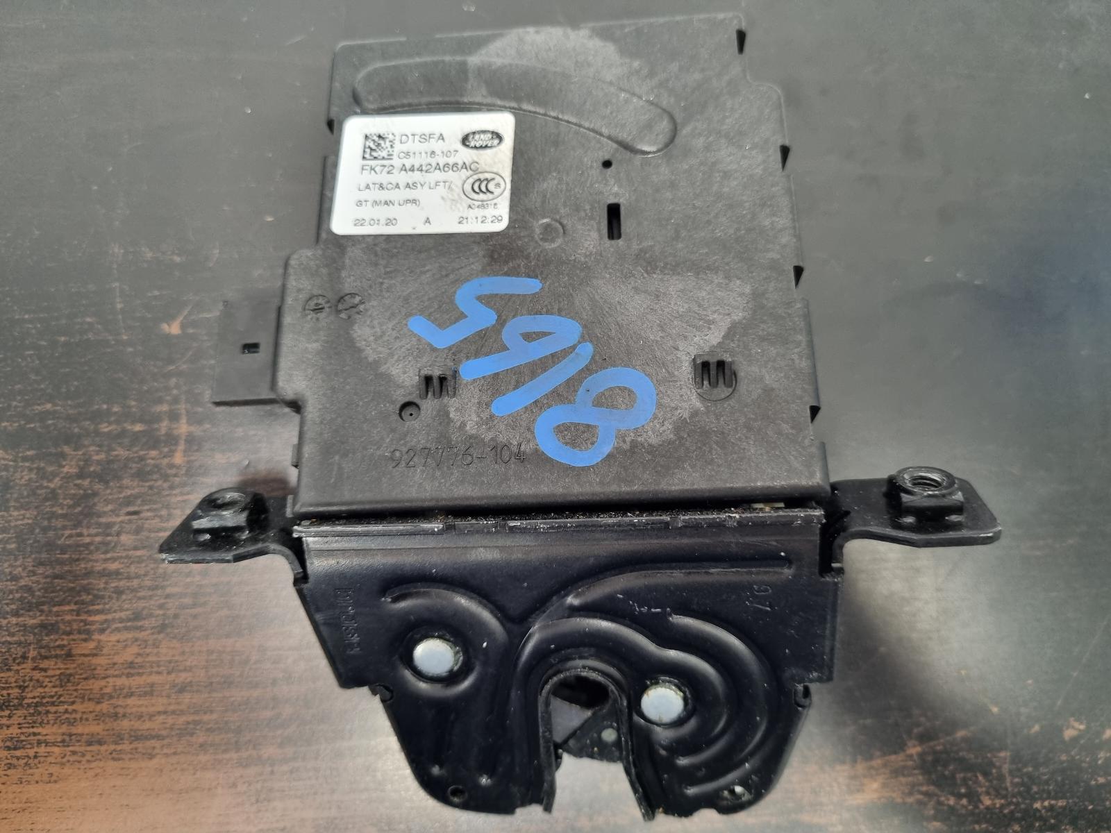 2020 Land Rover Discovery Sport Door/Boot/Gate Lock View Auto part Door/Boot/Gate Lock Land Rover Discovery Sport 2020