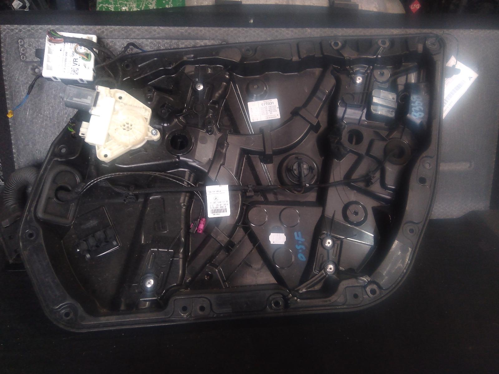 View Auto part Right Front Window Reg/Motor Mercedes C Class 2015