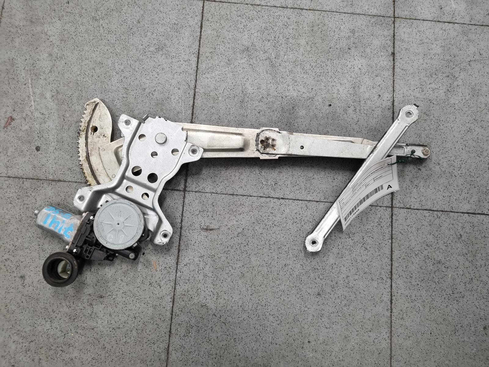 2007 Suzuki Swift Right Front Window Reg/Motor View Auto part Right Front Window Reg/Motor Suzuki Swift 2007