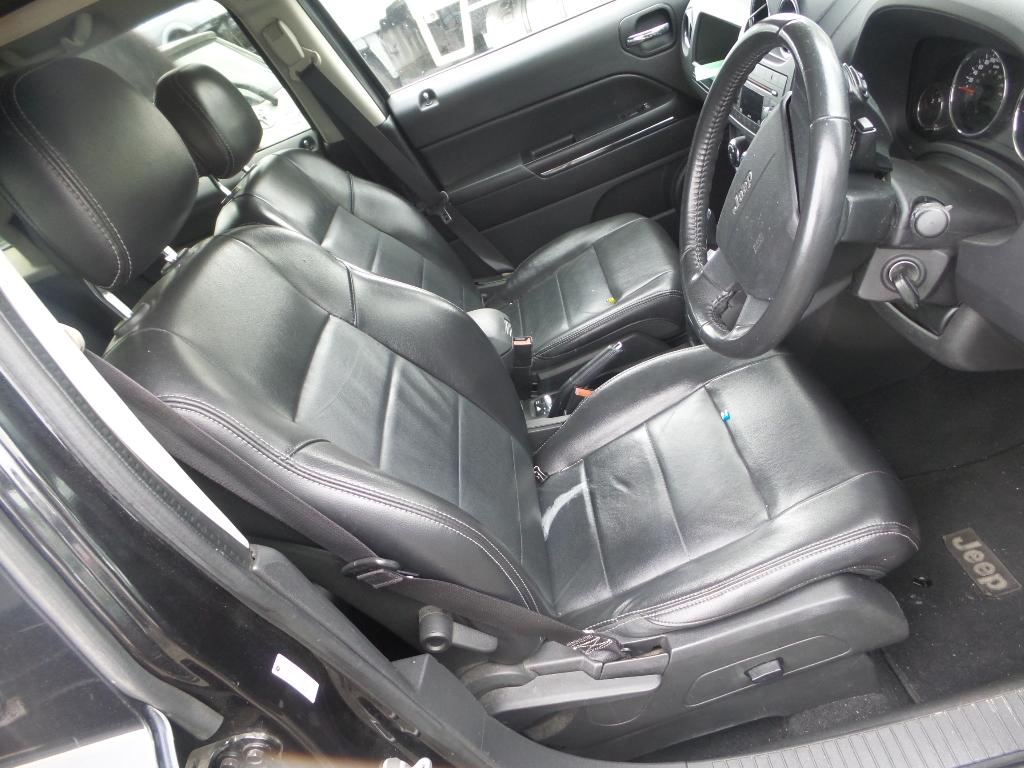 View Auto part Left Indicator/Fog/Side Jeep Patriot 2010