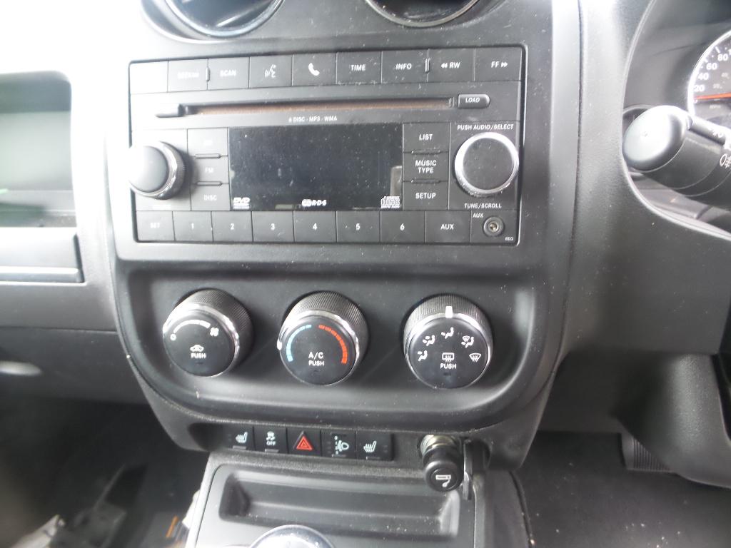 View Auto part Left Indicator/Fog/Side Jeep Patriot 2010