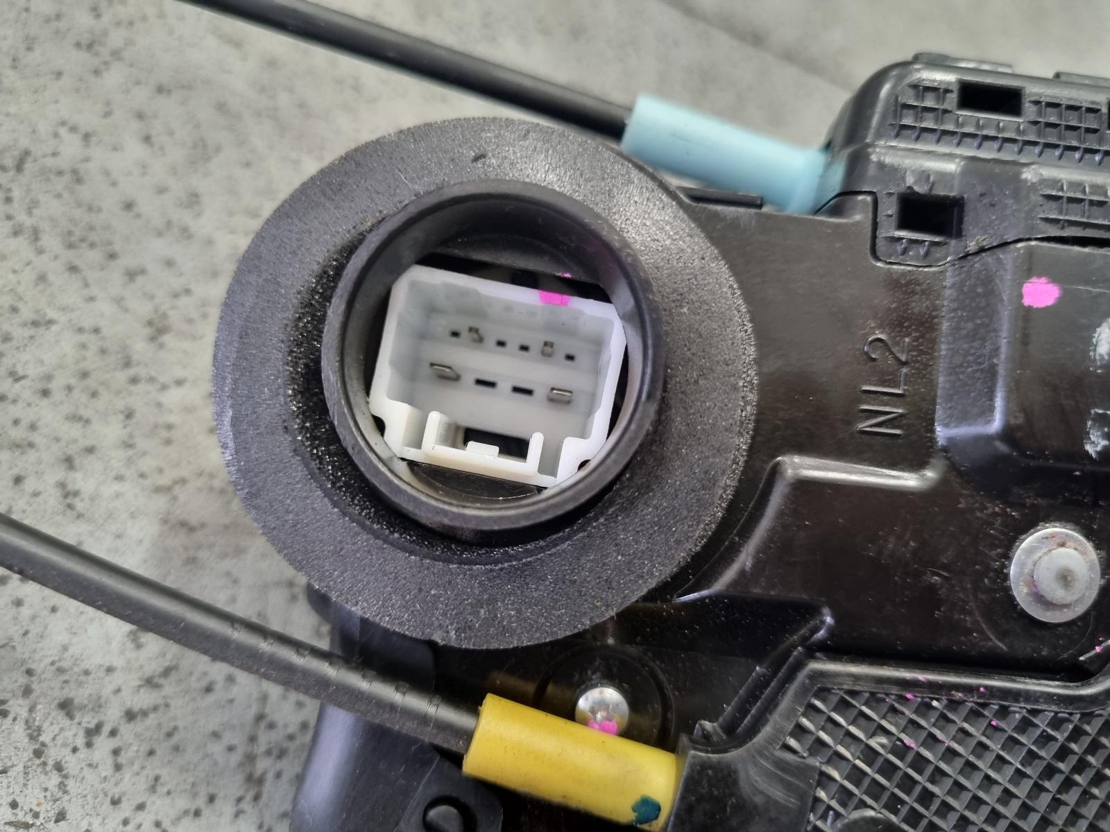 View Auto part Door/Boot/Gate Lock Toyota Camry 2012