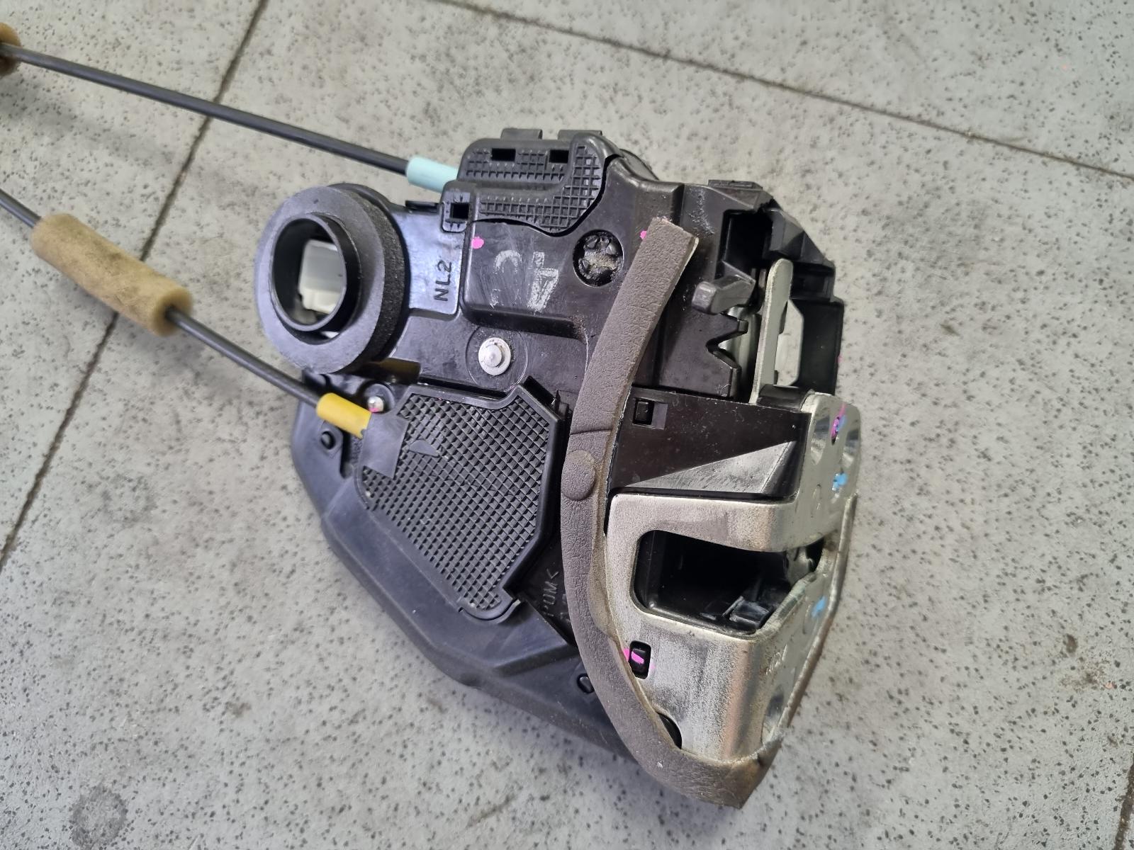 View Auto part Door/Boot/Gate Lock Toyota Camry 2012