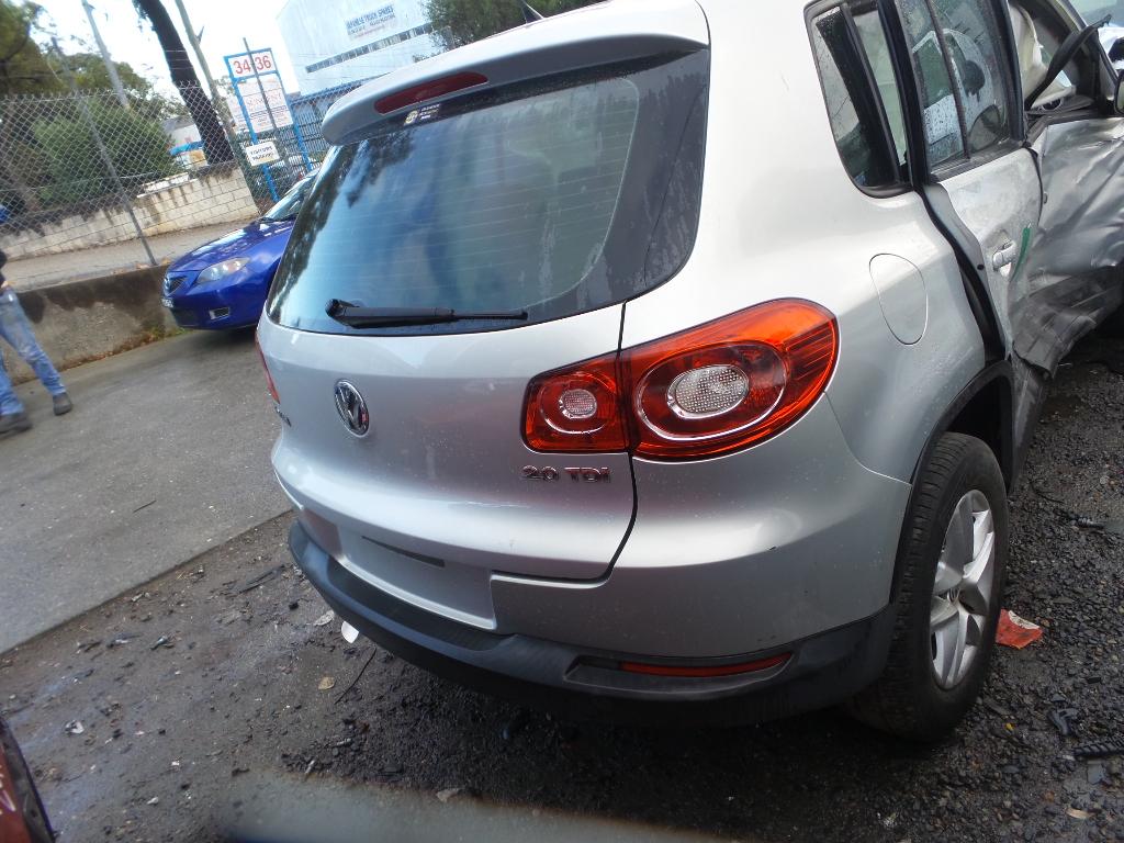 2010 Volkswagen Tiguan Door/Boot/Gate Lock View Auto part Door/Boot/Gate Lock Volkswagen Tiguan 2010