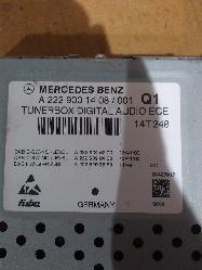 View Auto part Radio/Cd/Dvd/Sat/Tv Mercedes C Class 2015