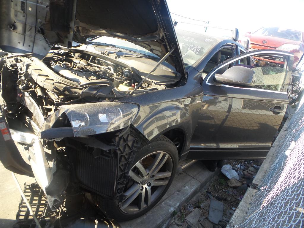 2008 Audi Q7 Left Front Window Reg/Motor View Auto part Left Front Window Reg/Motor Audi Q7 2008