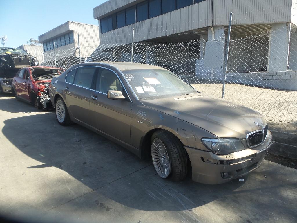 View Auto part Differential Centre Bmw 7 Series 2007