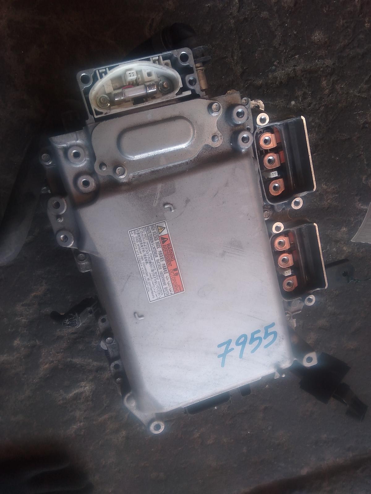 2016 Lexus Es Series (13-) Inverter View Auto part Inverter Lexus Es Series (13-) 2016