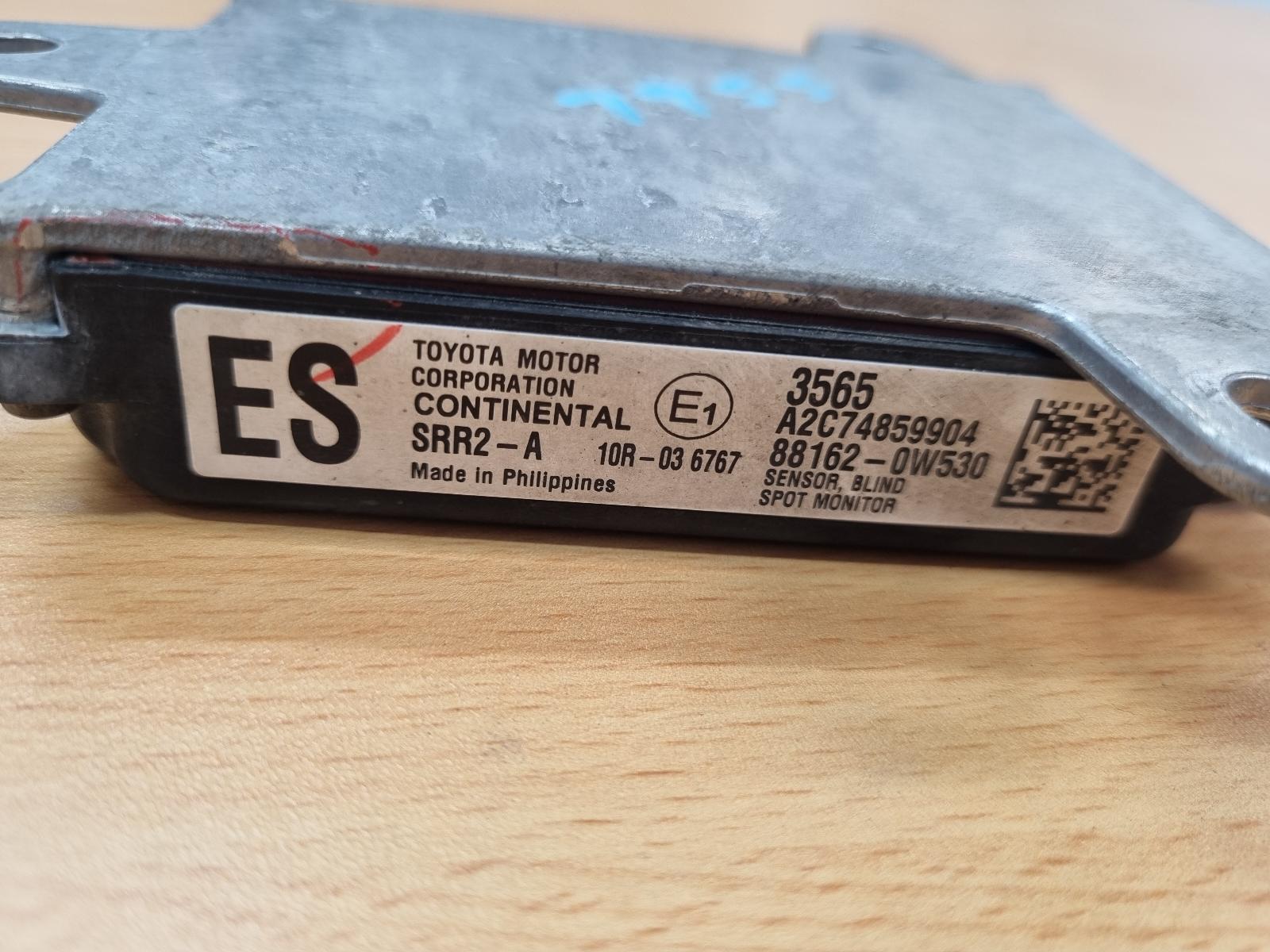 View Auto part Reverse Camera Lexus Es Series (13-) 2016