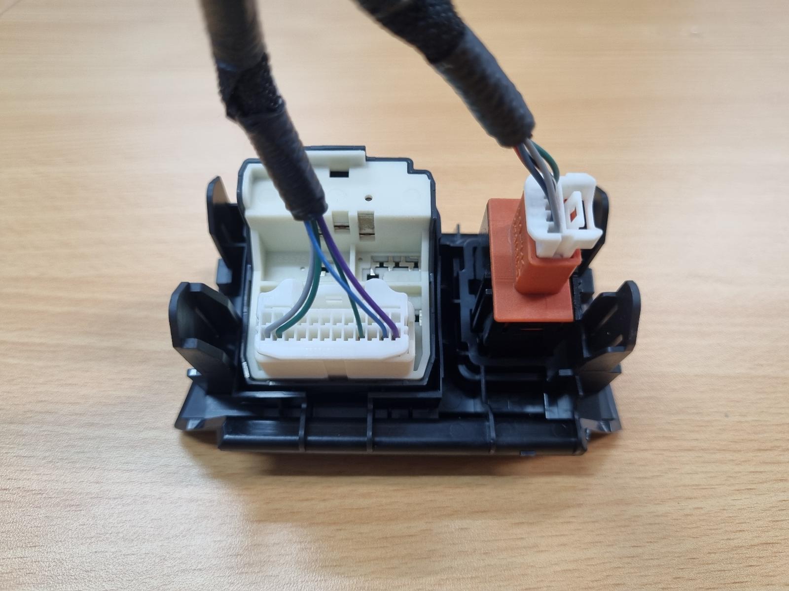 2016 Lexus Es Series (13-) Misc Switch/Relay View Auto part Misc Switch/Relay Lexus Es Series (13-) 2016