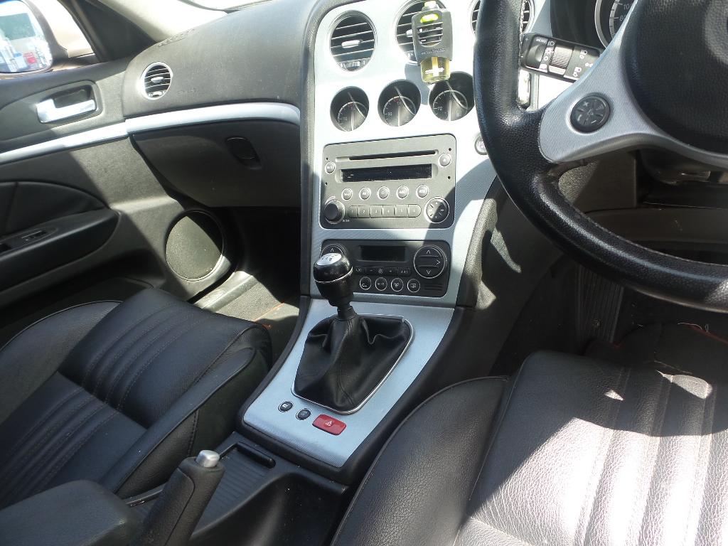 View Auto part Left Door Mirror Alfa Romeo 159 2006