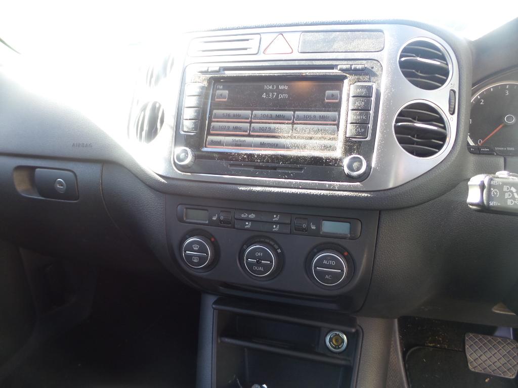 View Auto part Door/Boot/Gate Lock Volkswagen Tiguan 2008