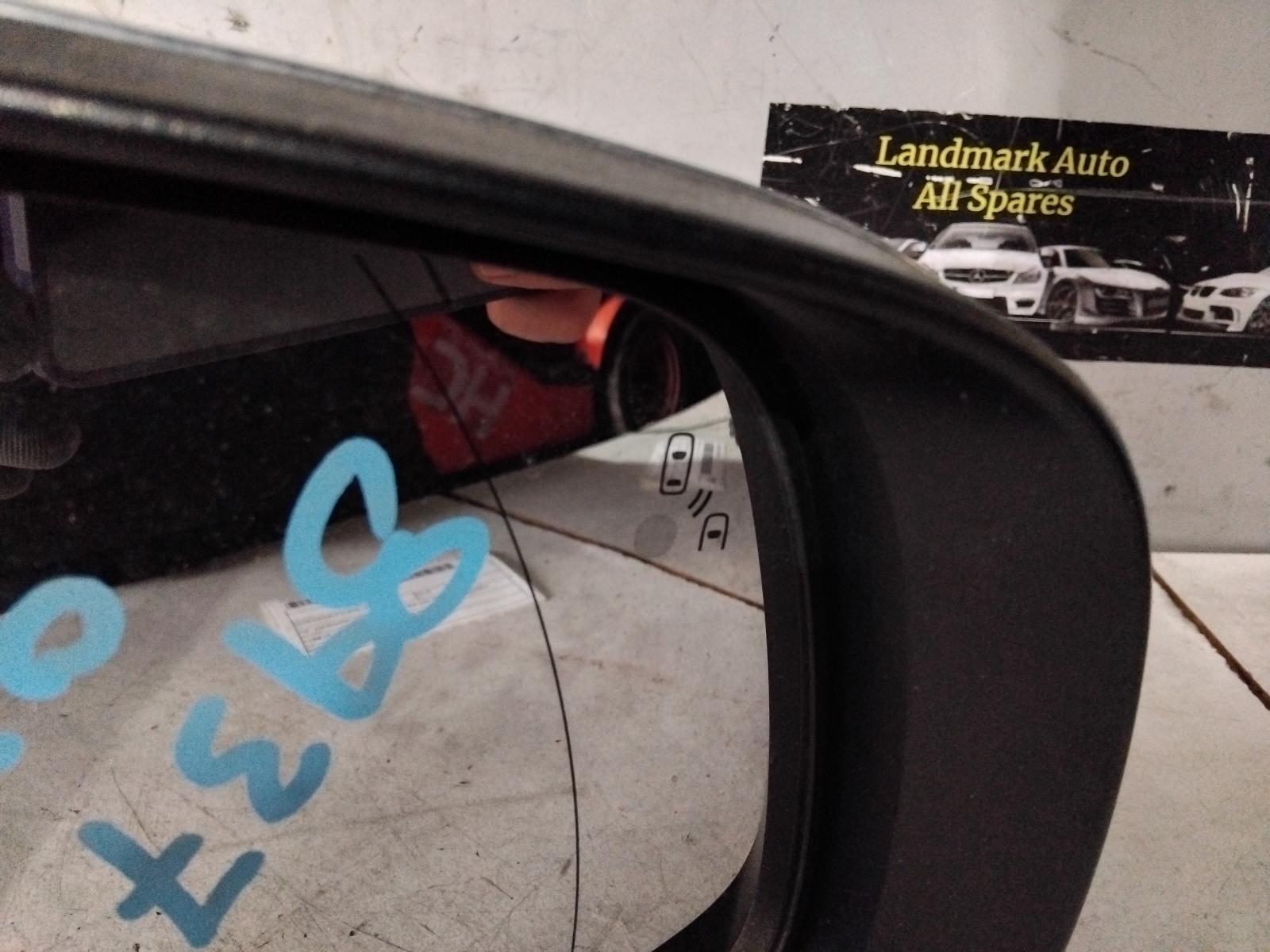 2018 Ford Everest Right Door Mirror View Auto part Right Door Mirror Ford Everest 2018