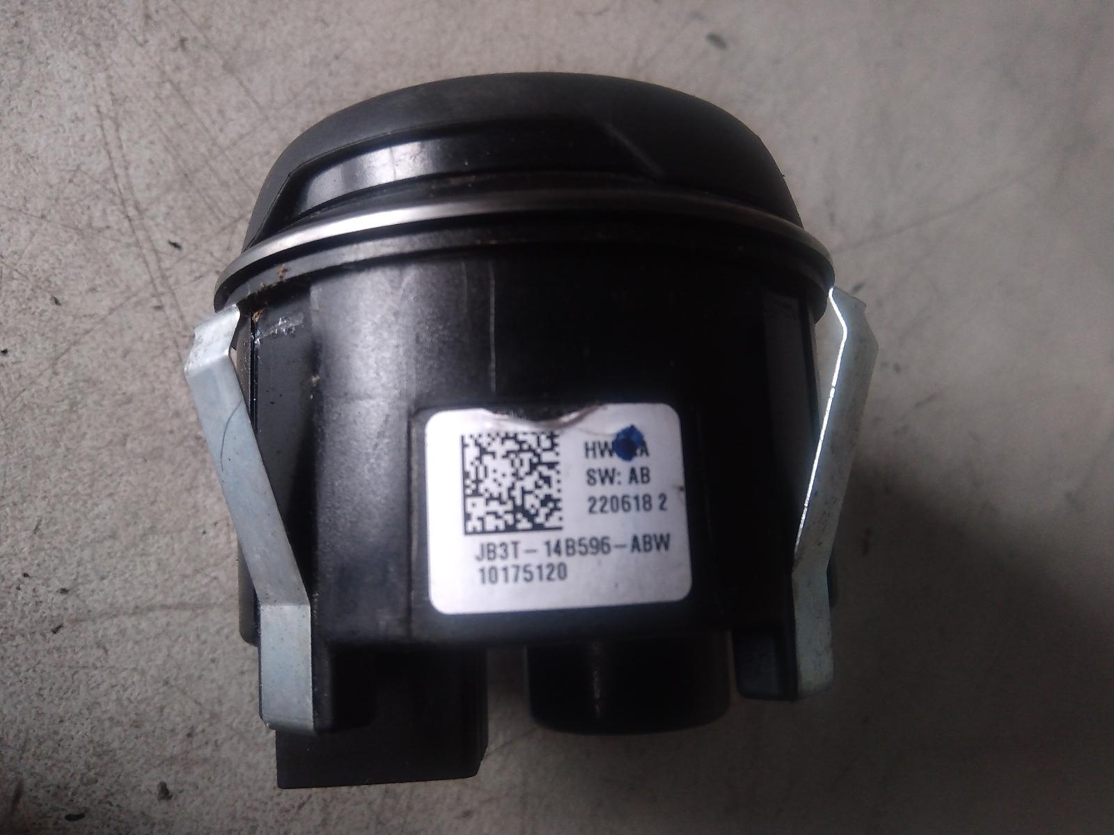 View Auto part Combination Switch Ford Everest 2018