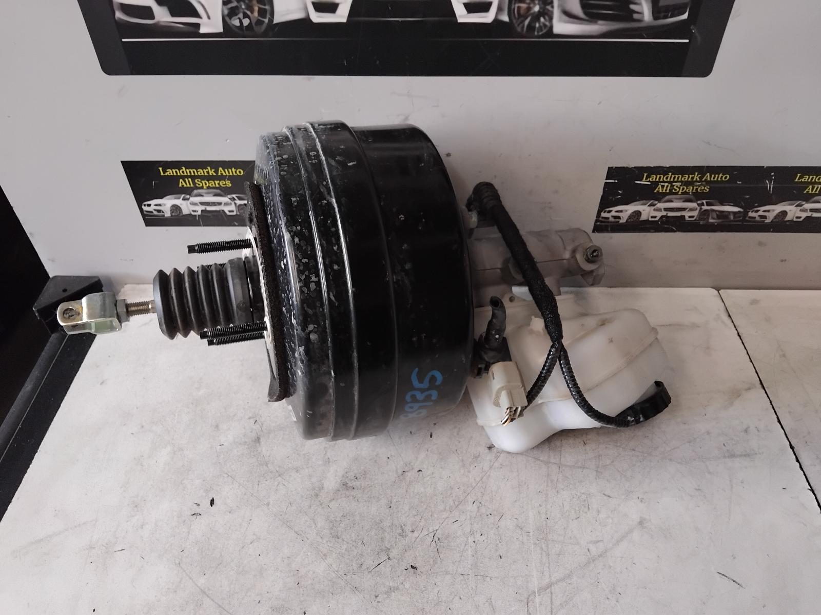 View Auto part Brake Booster Ford Everest 2021