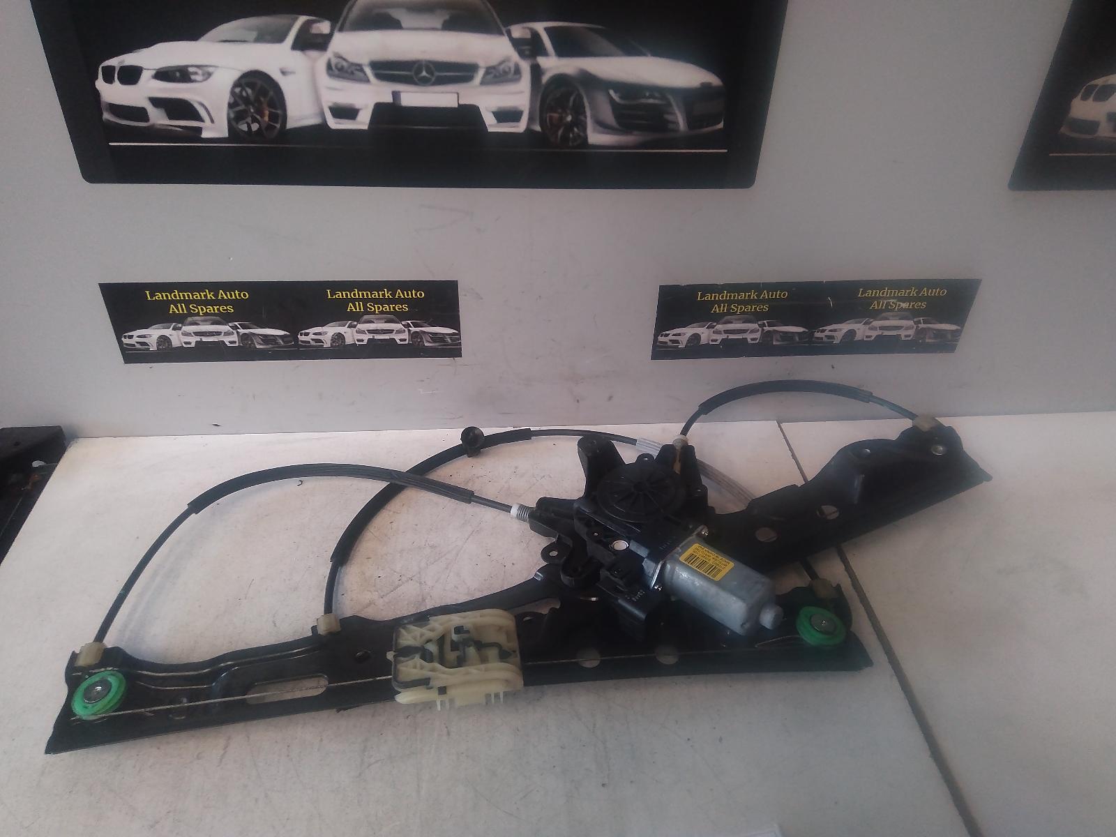 View Auto part Right Front Window Reg/Motor Ford Everest 2021