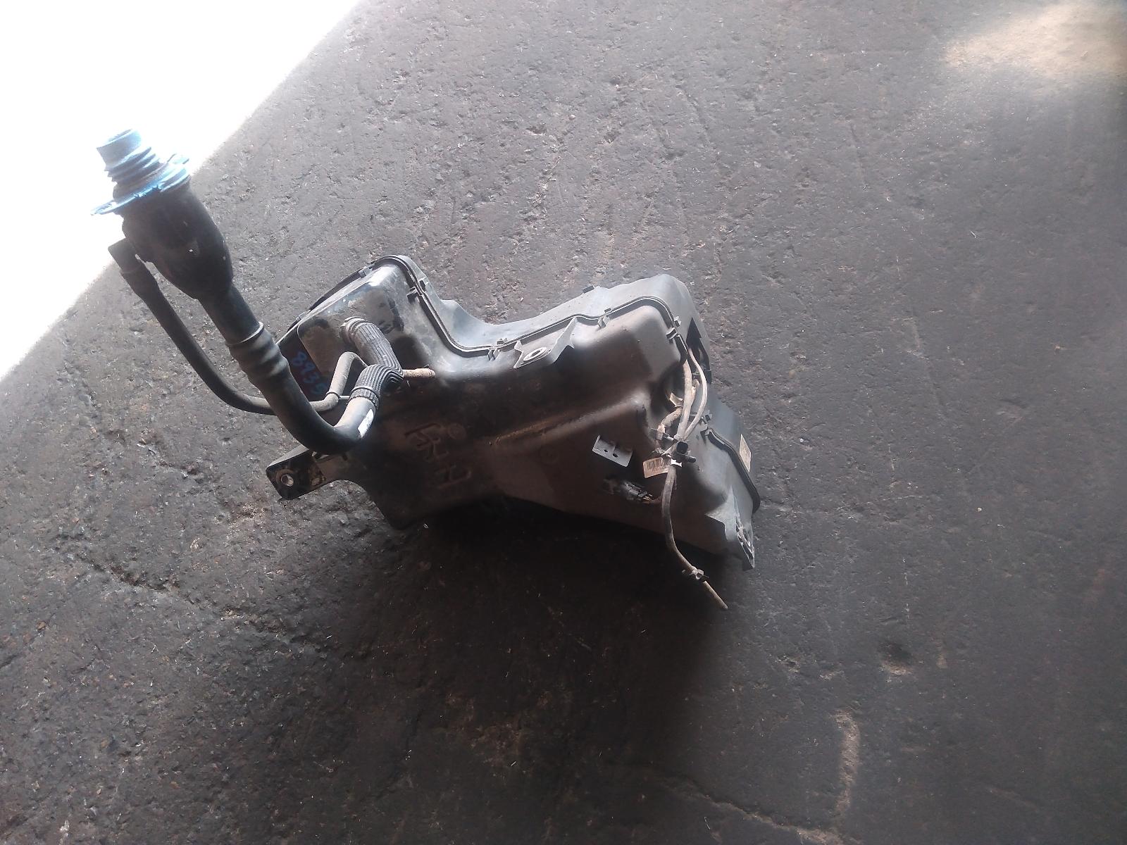 View Auto part Adblue Tank Ford Everest 2021