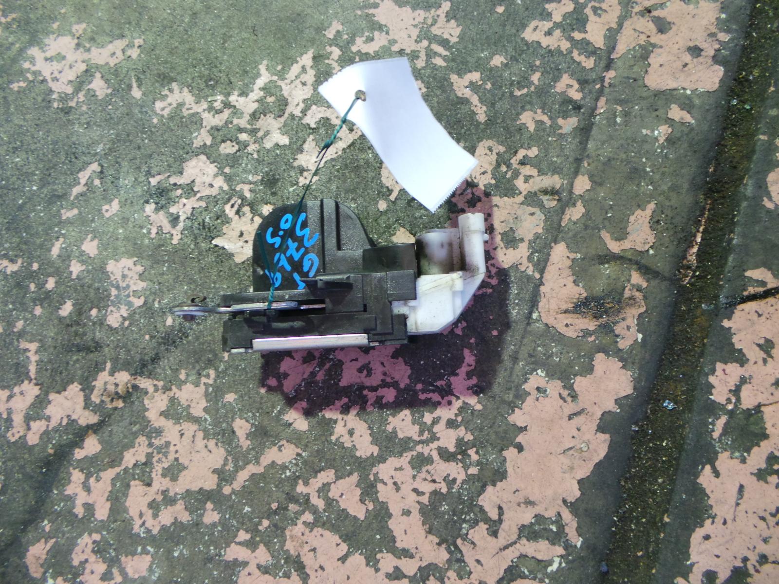2005 Alfa Romeo Gt Door/Boot/Gate Lock View Auto part Door/Boot/Gate Lock Alfa Romeo Gt 2005