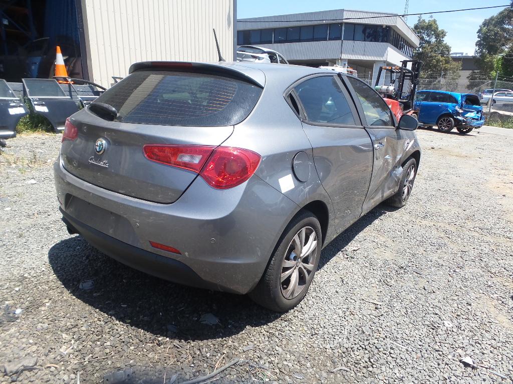 2014 Alfa Romeo Giulietta Ecu View Auto part Ecu Alfa Romeo Giulietta 2014
