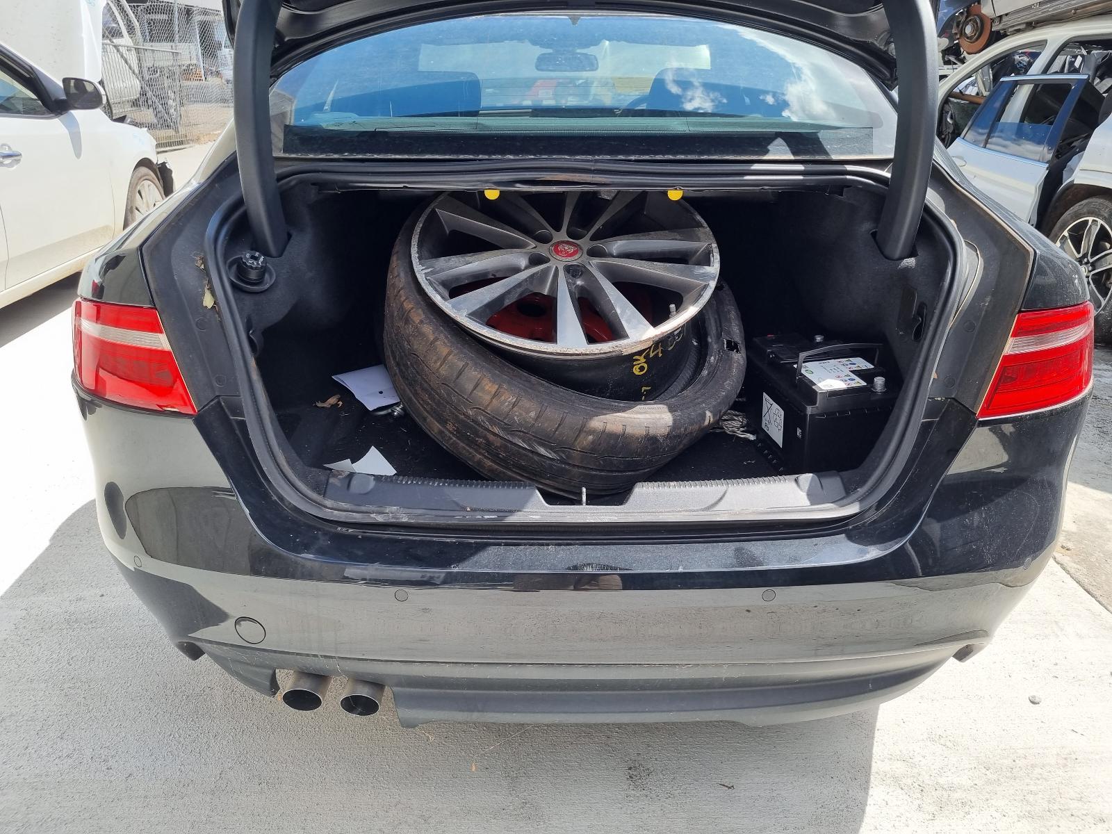 View Auto part Reverse Camera Jaguar Xe 2016