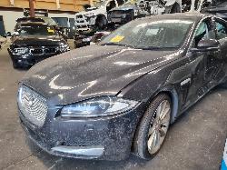 View Auto part A/C Condenser Jaguar Xf 2014