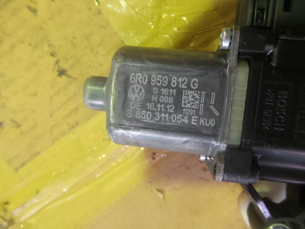 View Auto part Right Rear Wnd Reg/Motor Volkswagen Polo 2013