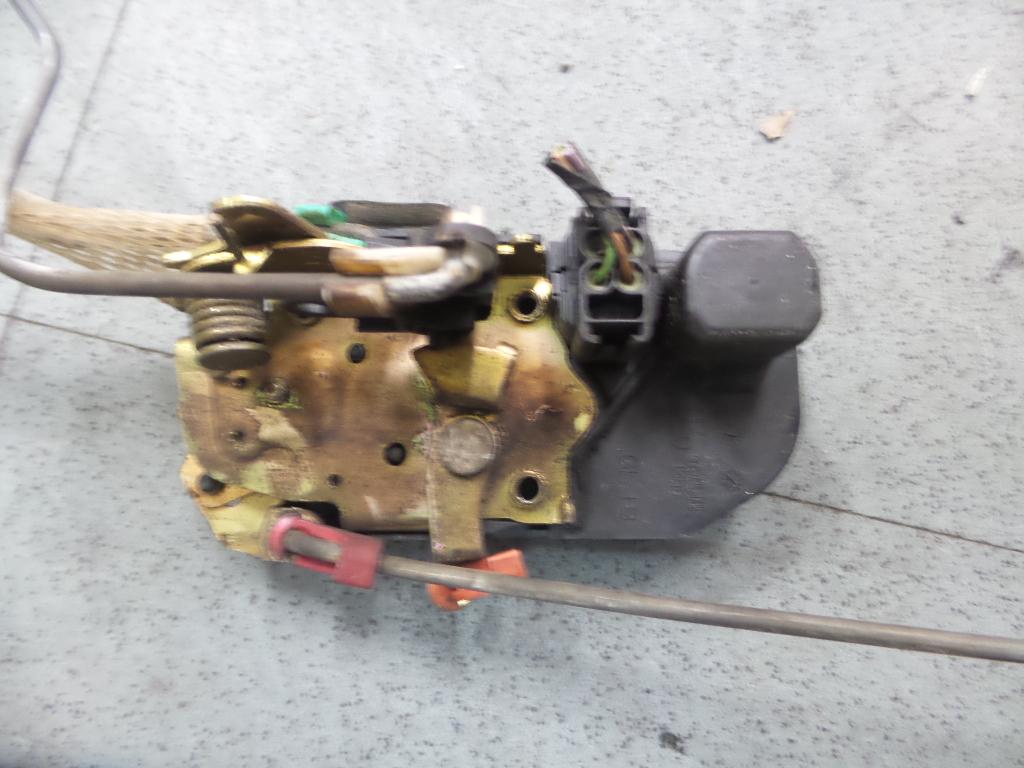 2007 Chrysler 300c Door/Boot/Gate Lock View Auto part Door/Boot/Gate Lock Chrysler 300c 2007