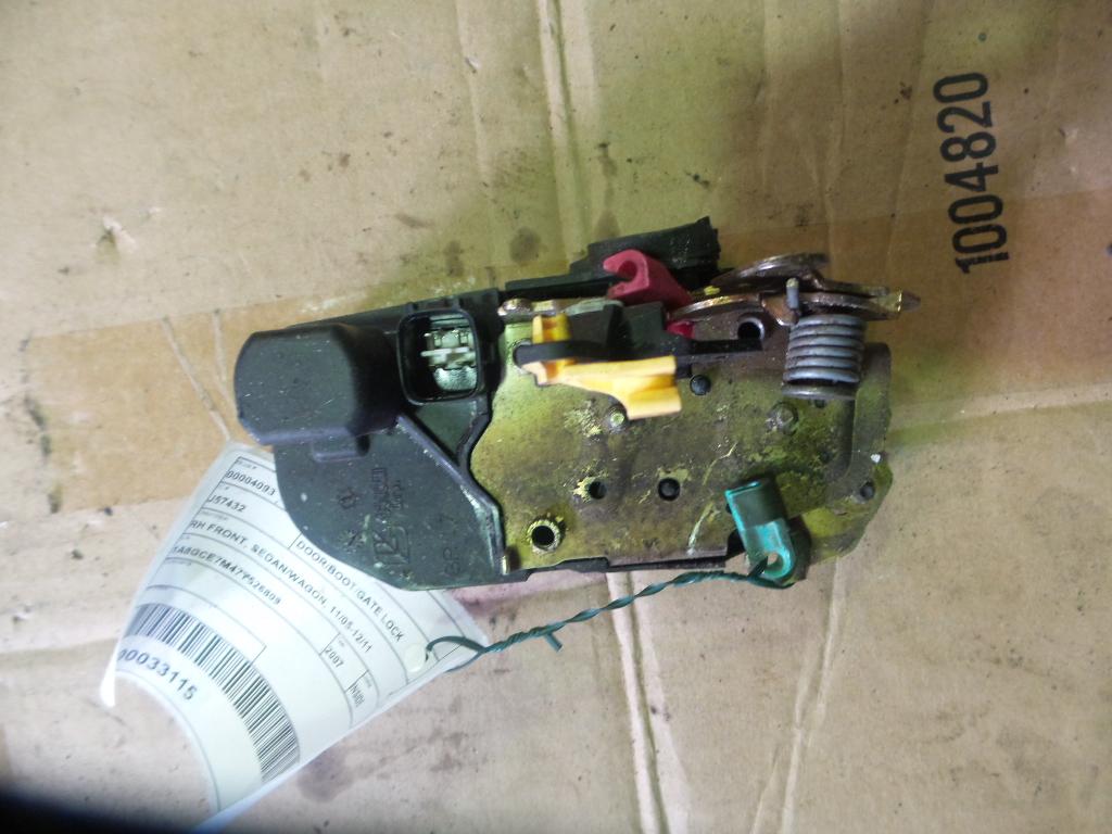 2007 Chrysler 300c Door/Boot/Gate Lock View Auto part Door/Boot/Gate Lock Chrysler 300c 2007