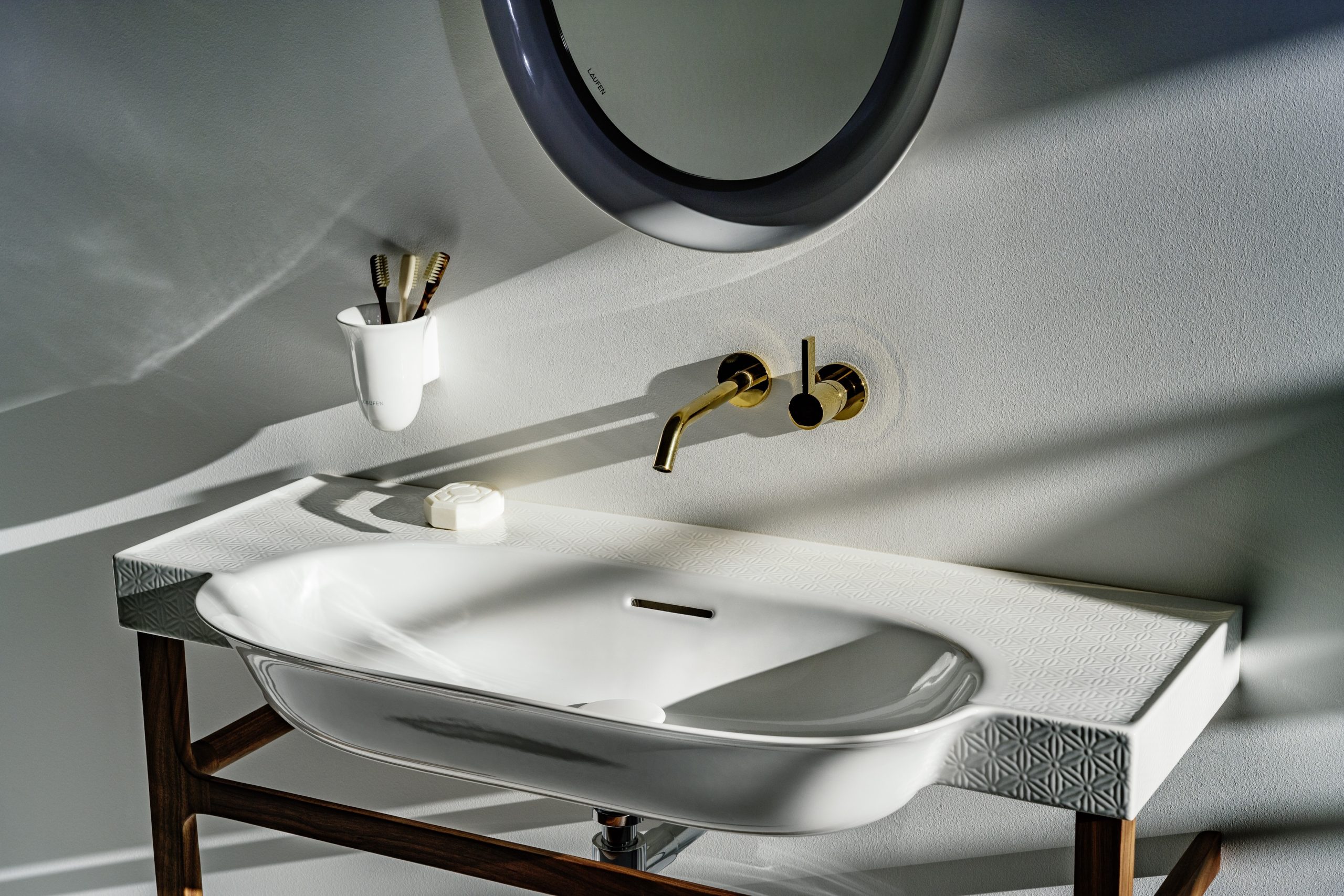 The New Classic basin by LAUFEN