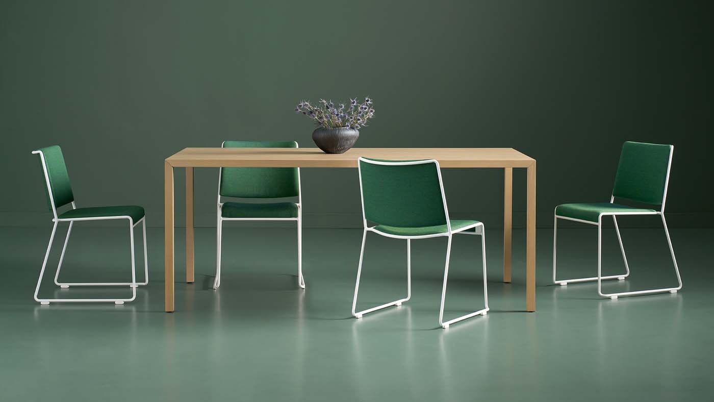 Axona Aichi Gene Chairs