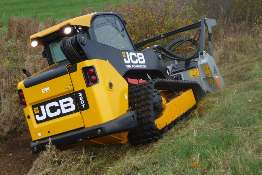 Review 2015 JCB 320T Compact Skid Steer Loader Review 2015 JCB 320T Compact Skid Steer Loader