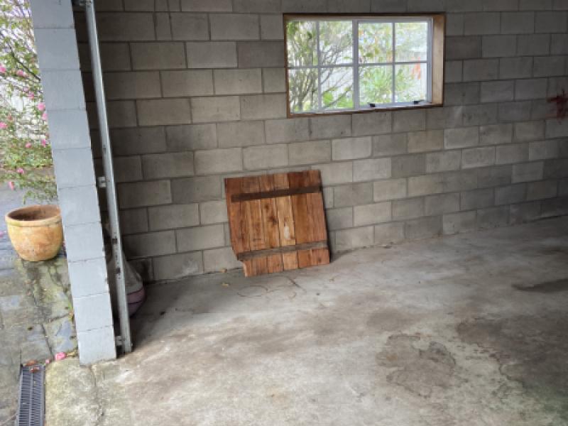 Garage for rent in Titirangi, Auckland 0604