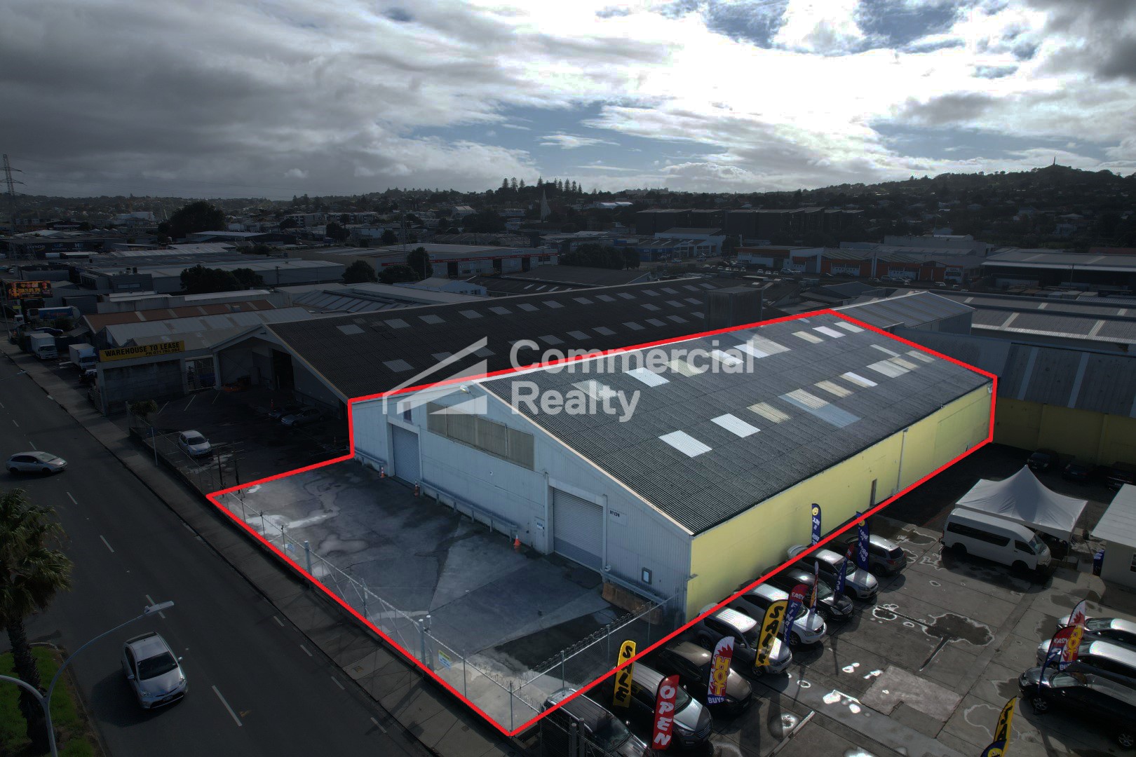 Large Road Frontage Warehouse - Image 2