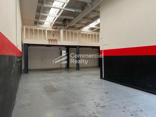 208sqm Unit Andromeda Crescent - Image 2