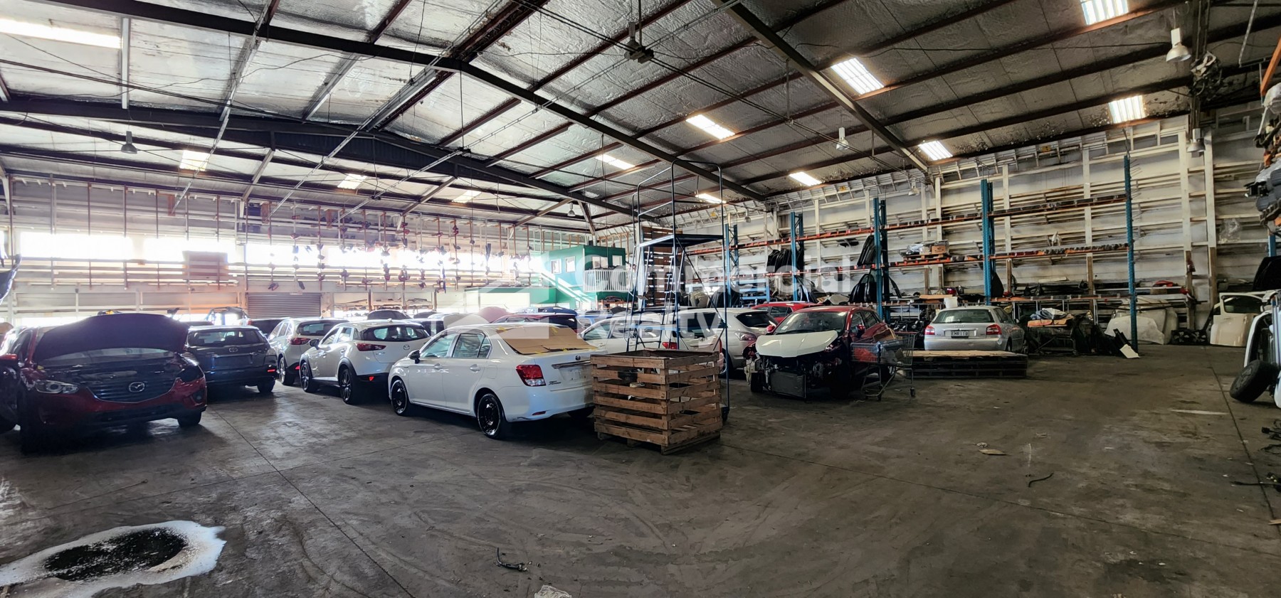 Cheap Otahuhu High Stud Warehouse + Yard - Image 2