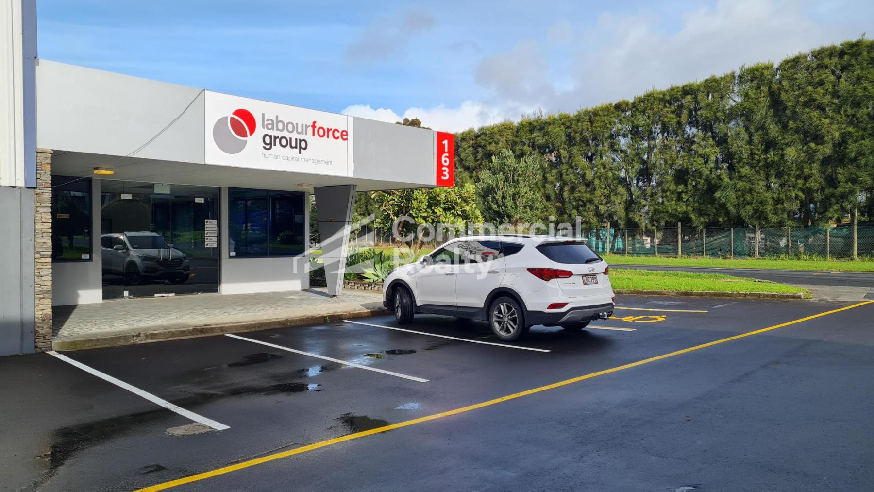Ground floor office in the Airport Oaks - Image 5